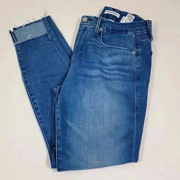 Good American Good Waist Step Hem Skinny Jeans Size 15 GWSH367T - Picture 2 of 14